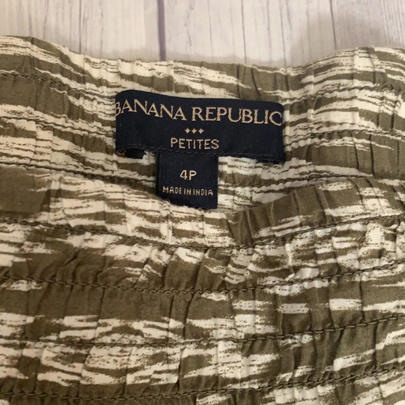Banana Republic skirt - Picture 2 of 5